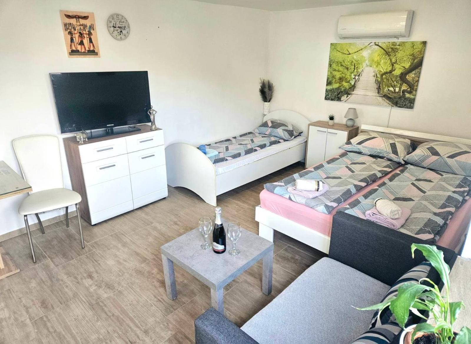 Apartments Karin เบลด ภายนอก รูปภาพ